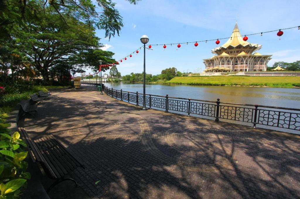 Kuok Pin Hotel Kuching Luaran gambar
