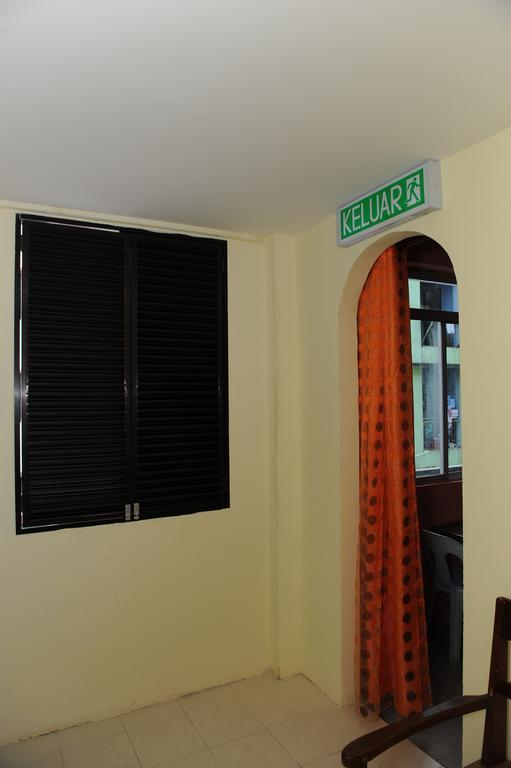 Kuok Pin Hotel Kuching Luaran gambar